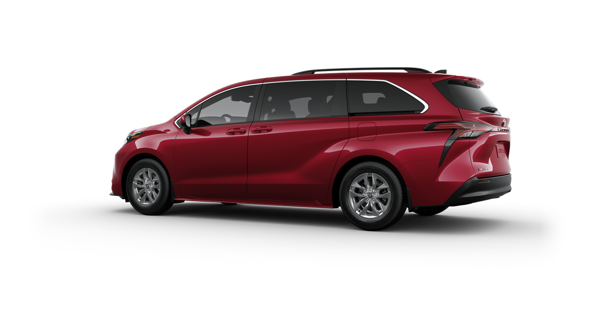 New 2025 Toyota Sienna LE New 2025 Toyota Sienna LE