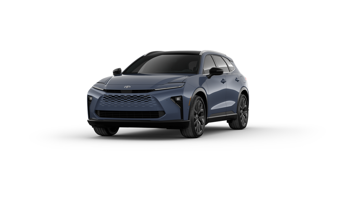  Toyota Crown Signia
