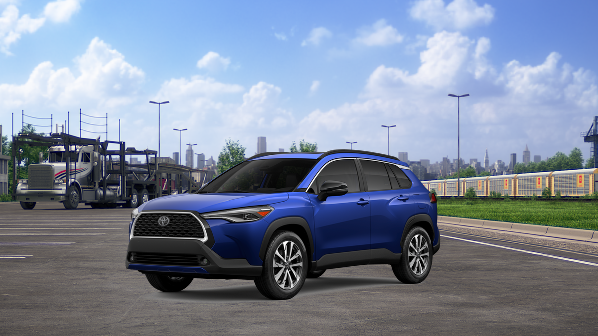 2025 Toyota Corolla Cross XLE
