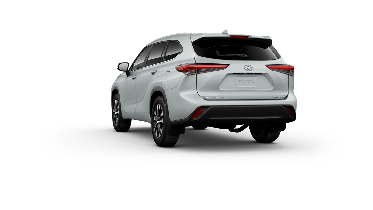 New 2025 Toyota Highlander XLE New 2025 Toyota Highlander XLE