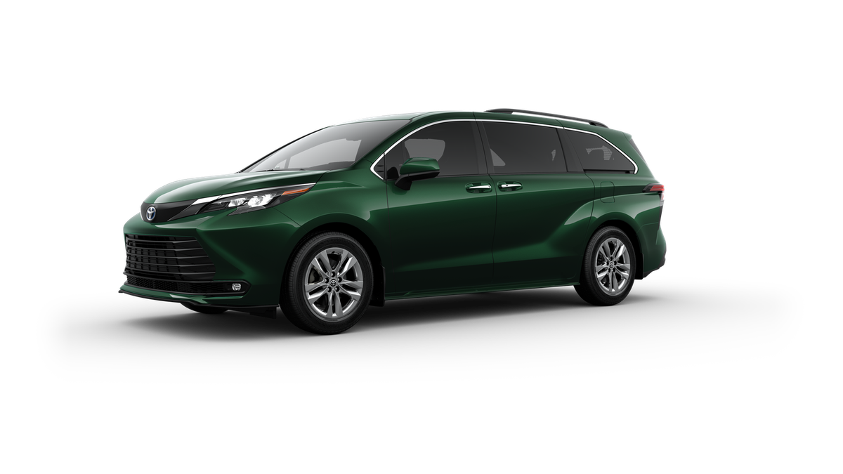 New 2025 Toyota Sienna XLE