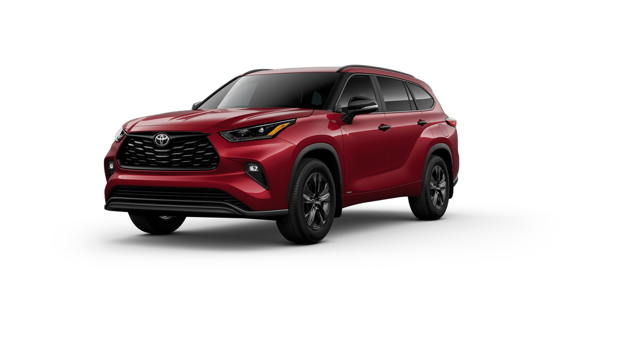 2025 Toyota Highlander Hybrid XLE Nightshade