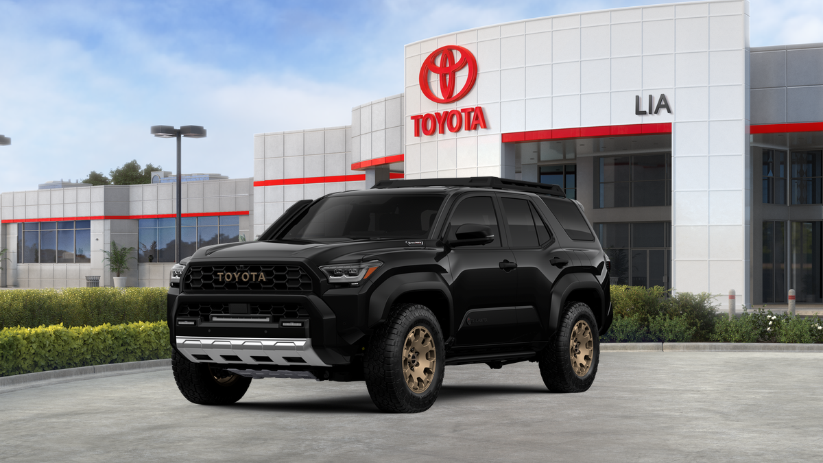 2025 Toyota 4Runner i-FORCE MAX Trailhunter