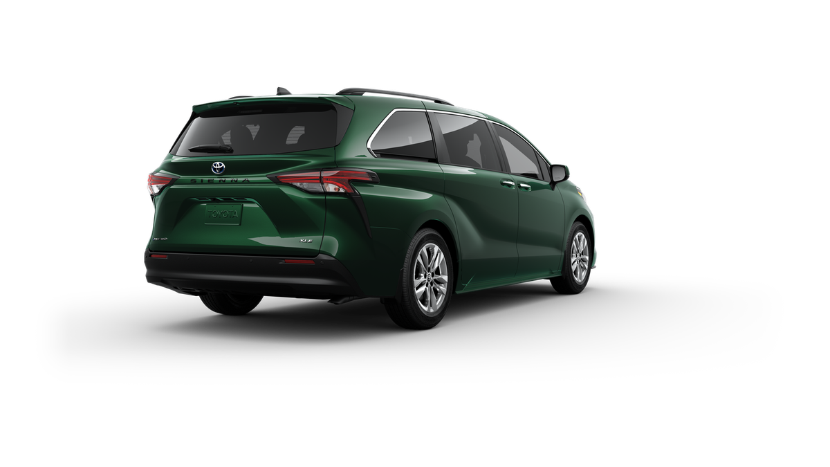 New 2025 Toyota Sienna XLE
