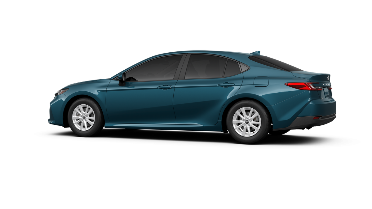 new 2025 Toyota Camry LE