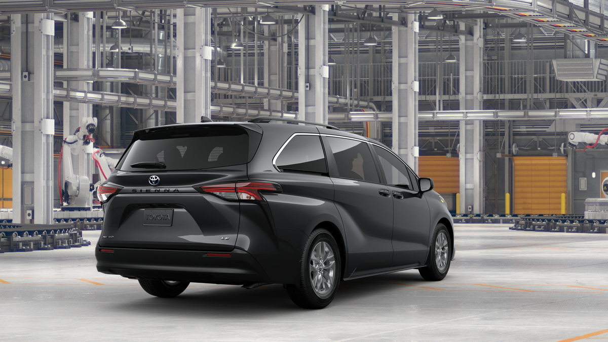 new 2025 Toyota Sienna LE