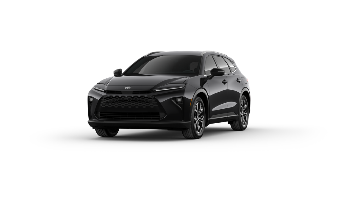 2025 Toyota Crown Signia XLE