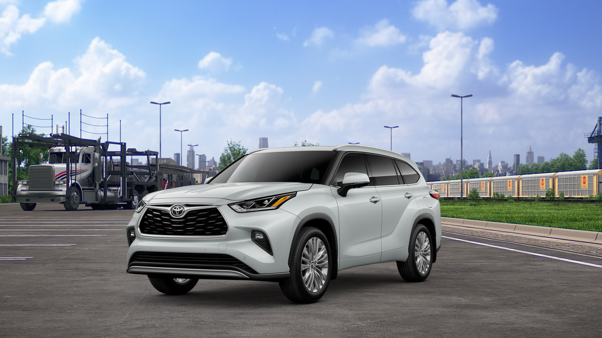 2025 Toyota Highlander Platinum