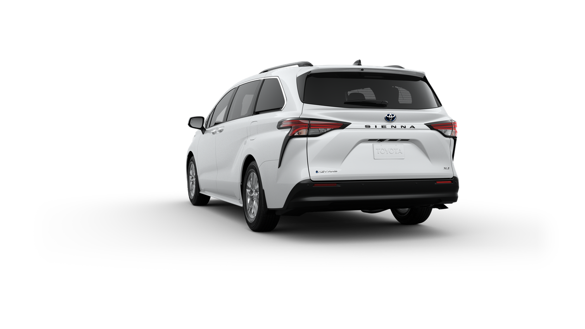 New 2025 Toyota Sienna XLE