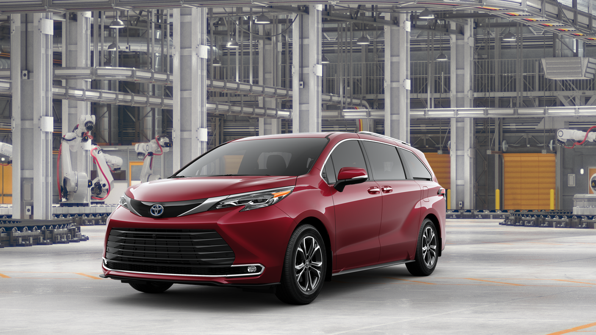 2025 Toyota Sienna Platinum