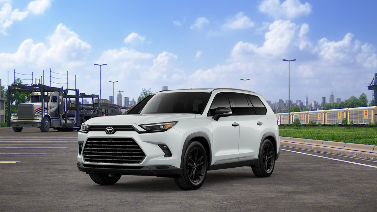 2025 Toyota Grand Highlander Hybrid Nightshade Edition
