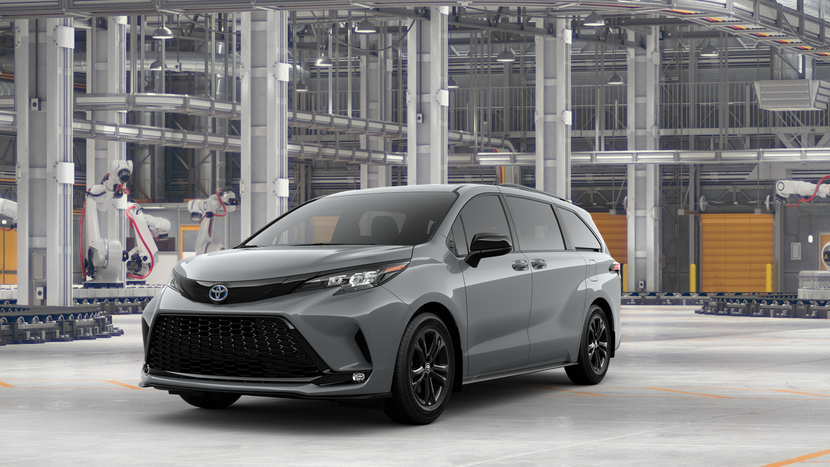 2025 Toyota Sienna XSE