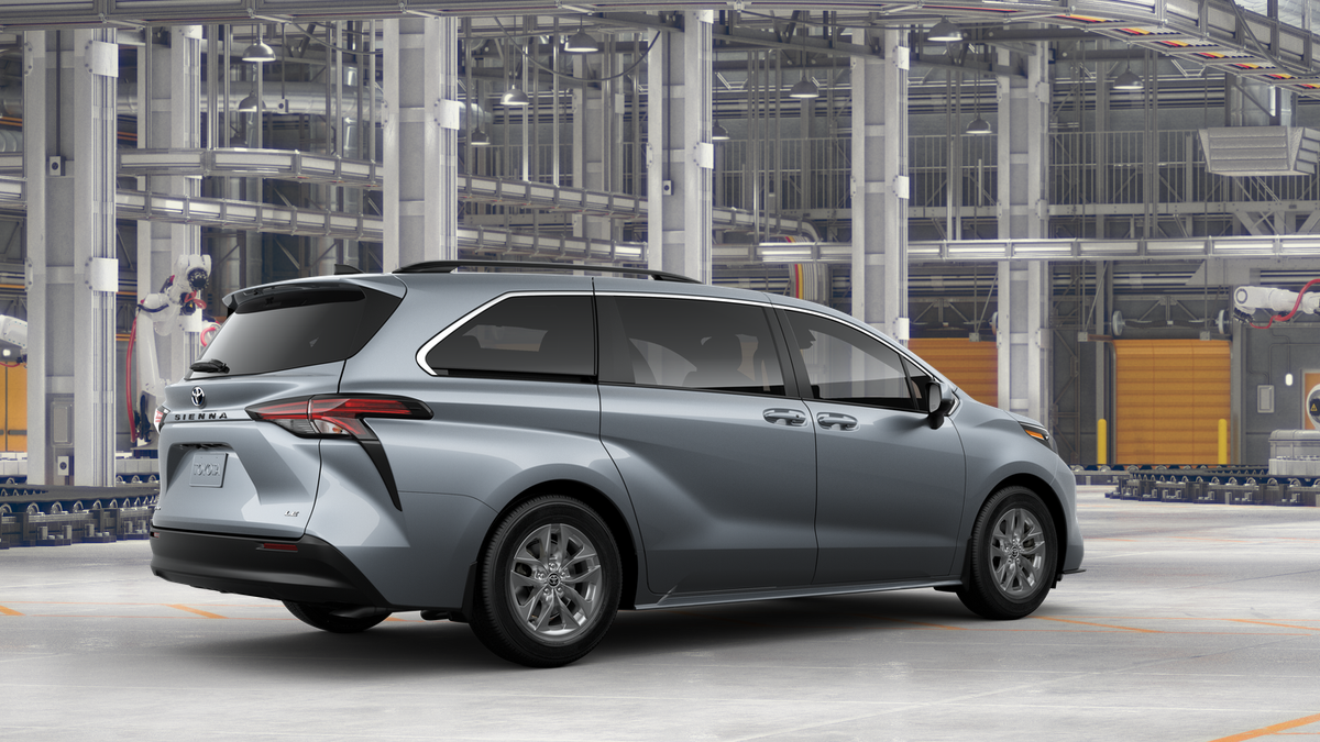 new 2025 Toyota Sienna LE