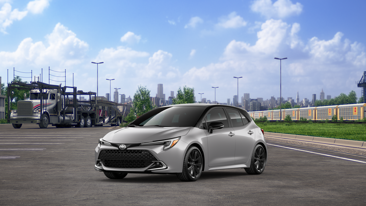 2025 Toyota Corolla Hatchback XSE
