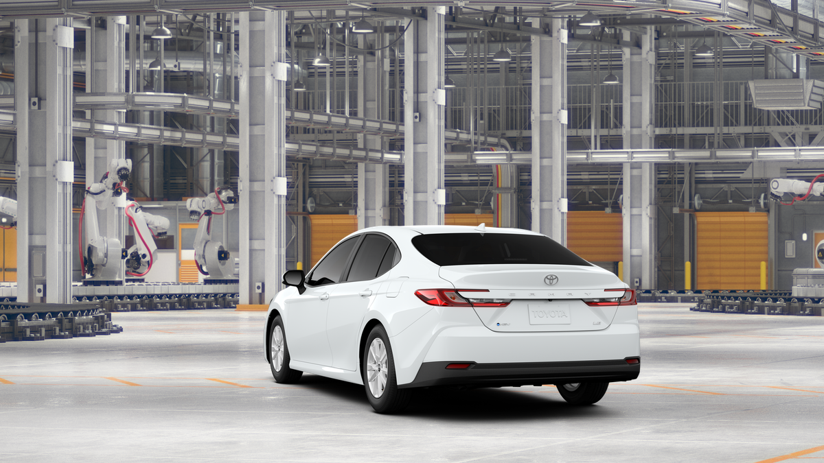 new 2025 Toyota Camry LE