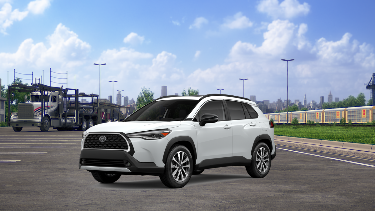 2025 Toyota Corolla Cross XLE