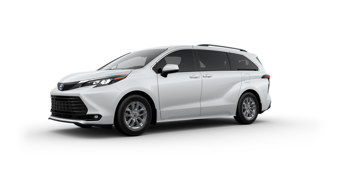 New 2025 Toyota Sienna XLE