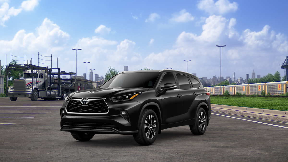 2025 Toyota Highlander XLE